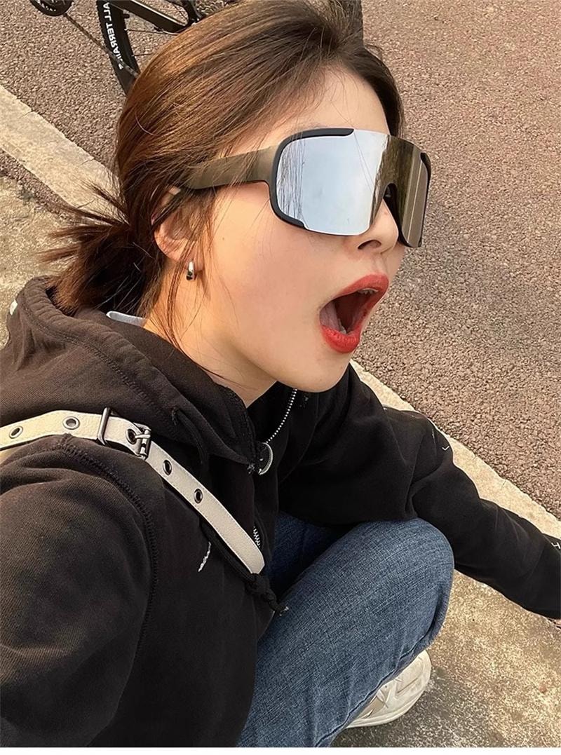 【中国直邮】 A1 中国 护目镜登山骑行滑雪爬山防风眼镜防沙户外徒步墨镜滑雪镜 白框水银片1副装