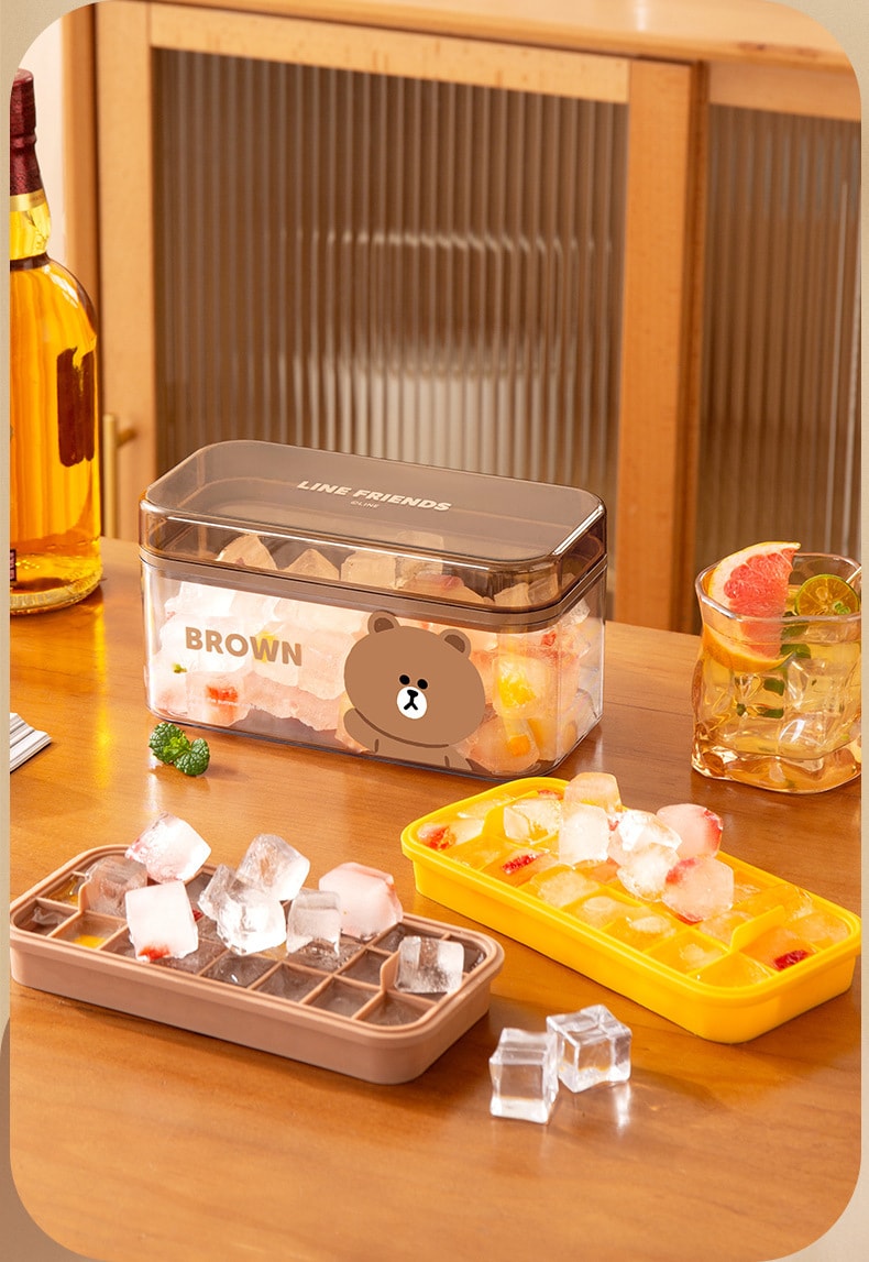 【中國直郵】LINE FRIENDS 夏季新款冰格廚房冰棒模具家用自製雪糕儲冰盒製冰儲冰神器 BROWN款冰棒8格