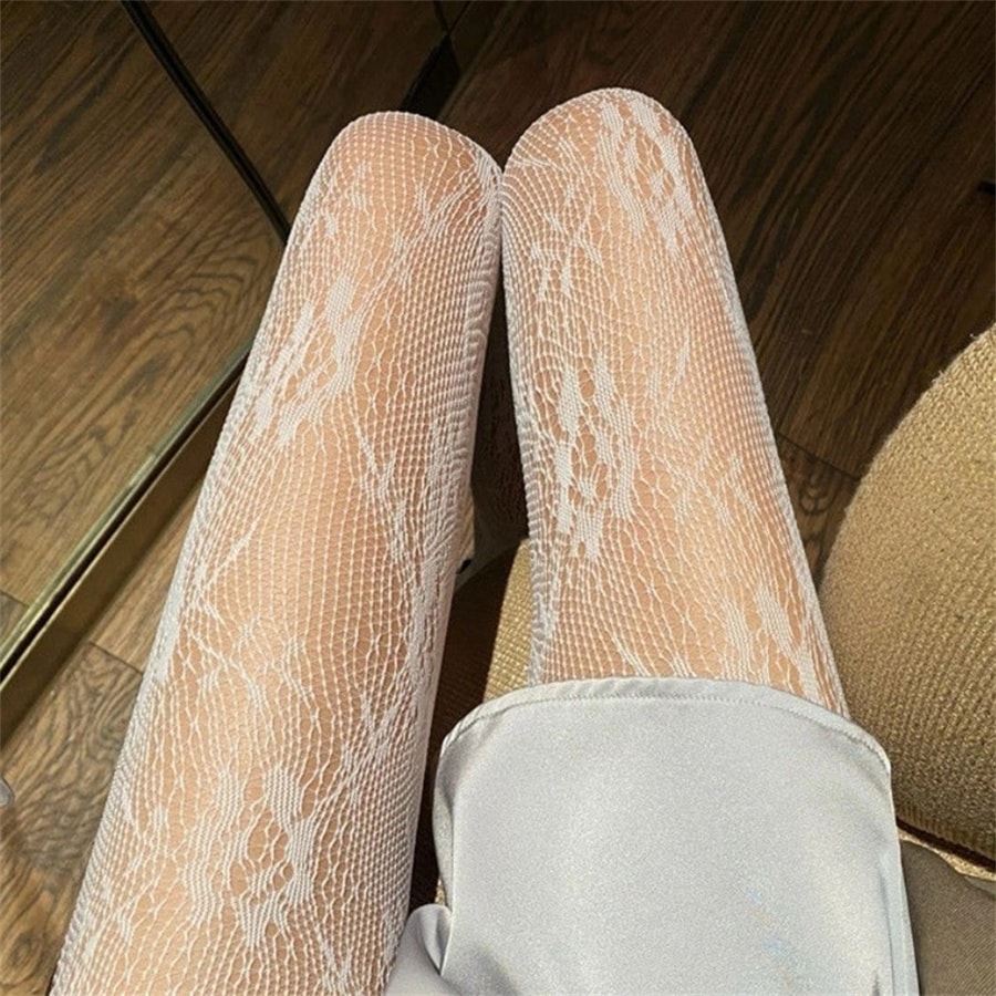 【中国直邮】爪哇岛 ins潮 蕾丝花朵丝袜 性感美腿袜-白色1件