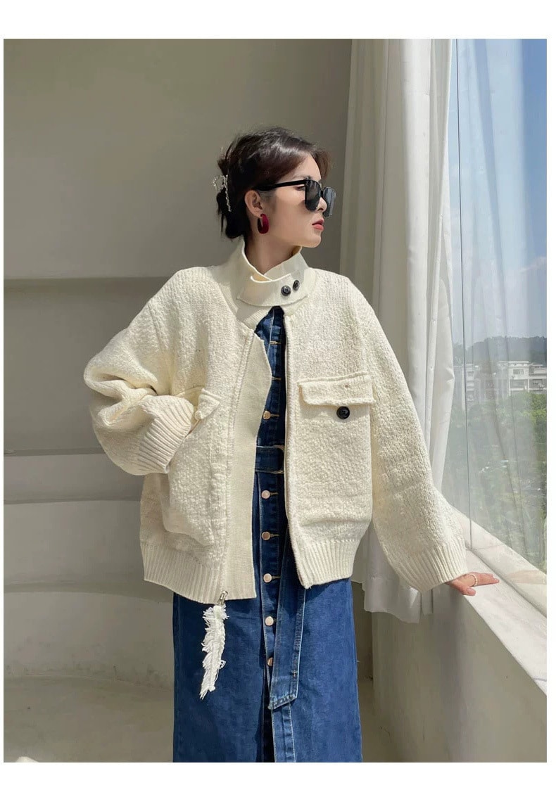 中國直郵 莉亞蓓琪 設計感重工立領時尚潮上衣高級感毛衣女 白色 均碼