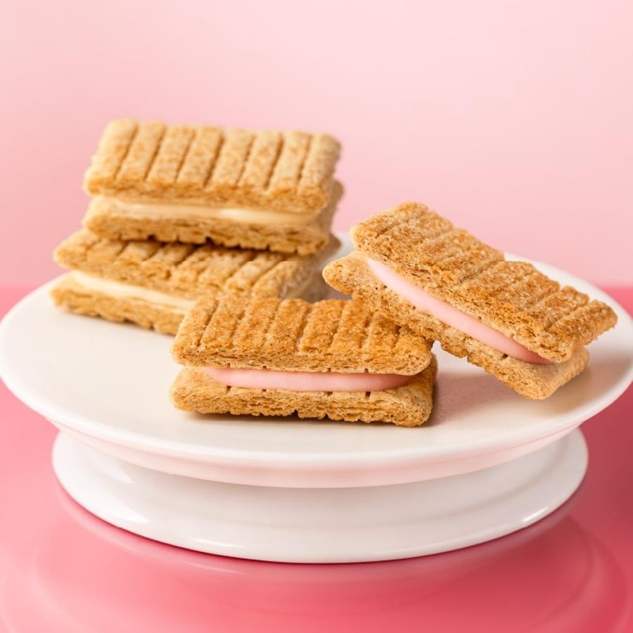 【日本直郵】 日本 砂糖奶油樹 季節限定 白巧+白桃 穀物夾心餅乾 12枚入