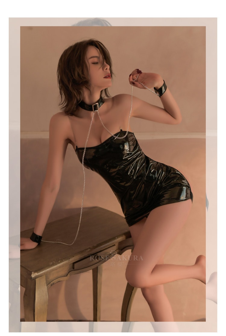 中国 珞樱情趣内衣角色扮演性感链条漆皮露背束缚牵引套装 黑色