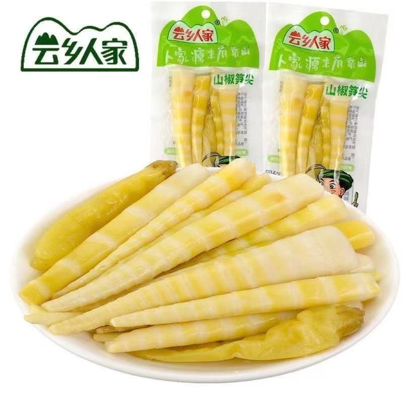Pickled pepper bamboo shoots in the villagers 24g*5 bags