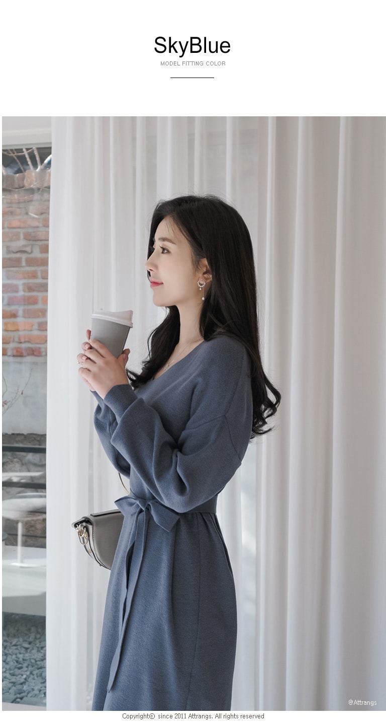 【韩国直邮】ATTRANGS 韩国气质V领收腰系带连衣裙 天蓝色 均码