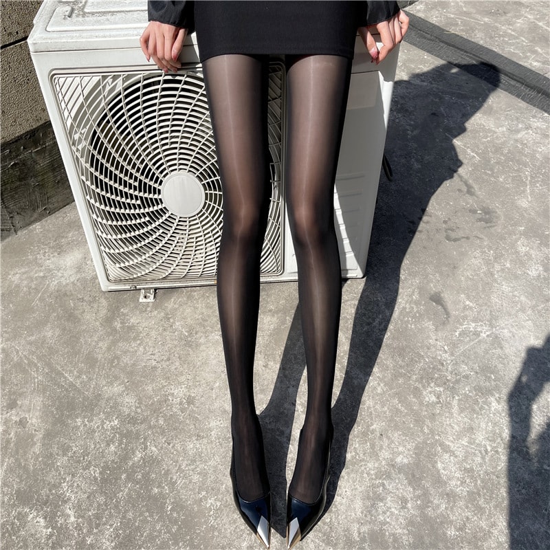 【中国直邮】爪哇岛 极光马油丝袜-黑色 性感超弹油亮光滑 光腿神器