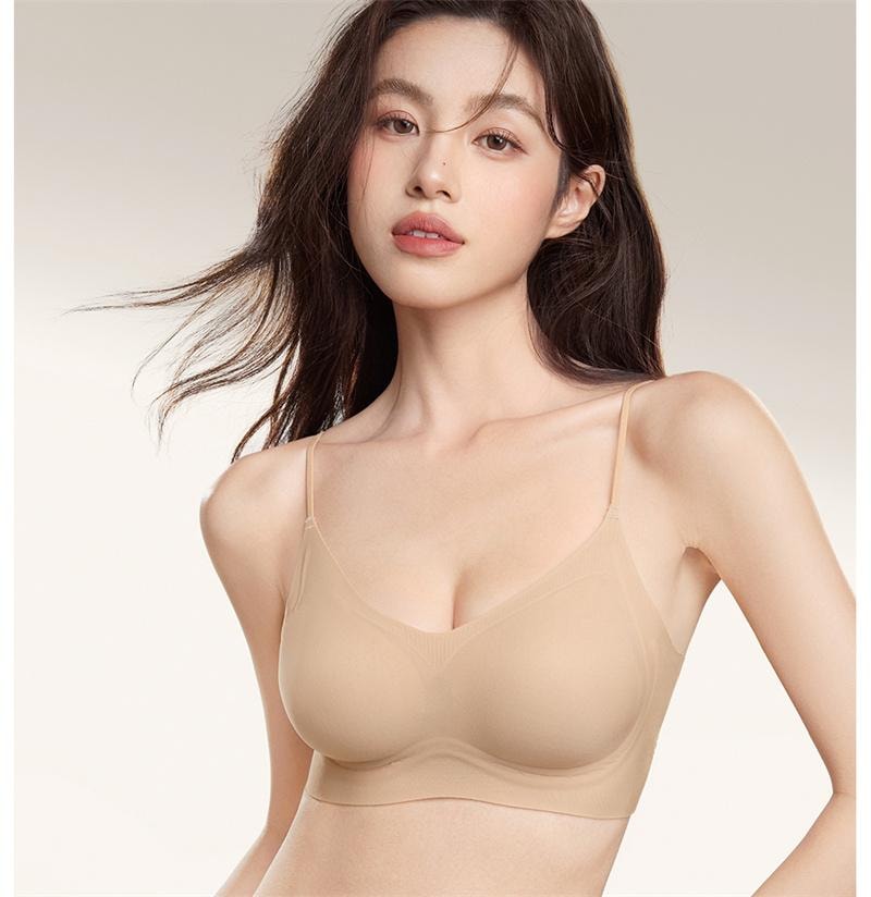 【中国直邮】 SecretWorld 无痕内衣女小胸聚拢隐形肤色粉底液细肩带 隐形肤 1条装 S码