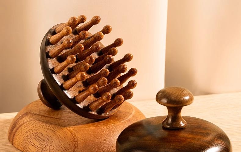 爱神严选 【黑五大促】多功能檀木圆盘按摩梳1个 头皮经络梳 身体疏通神器 防脱养发保健按摩刷梳子全身通用