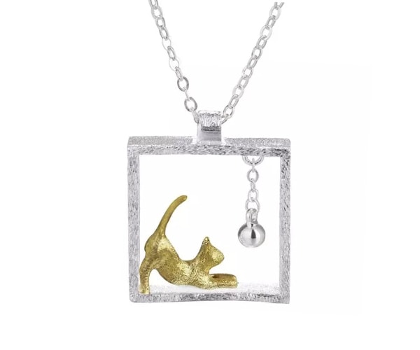 gold and silver kitten necklace (one)