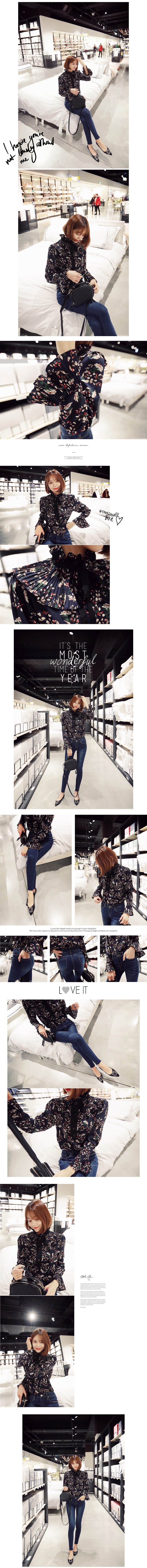 KOREA Ruffle Neck Floral Print Blouse Navy One Size(S-M) [Free Shipping]