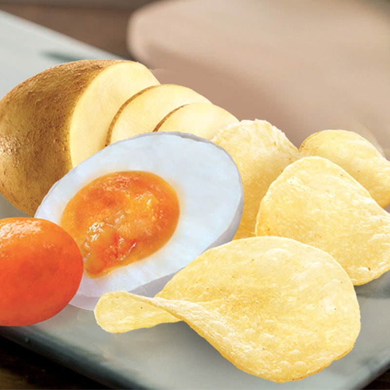 LAY’S Potato Chips - Salted Egg Yolk Flavor 65g