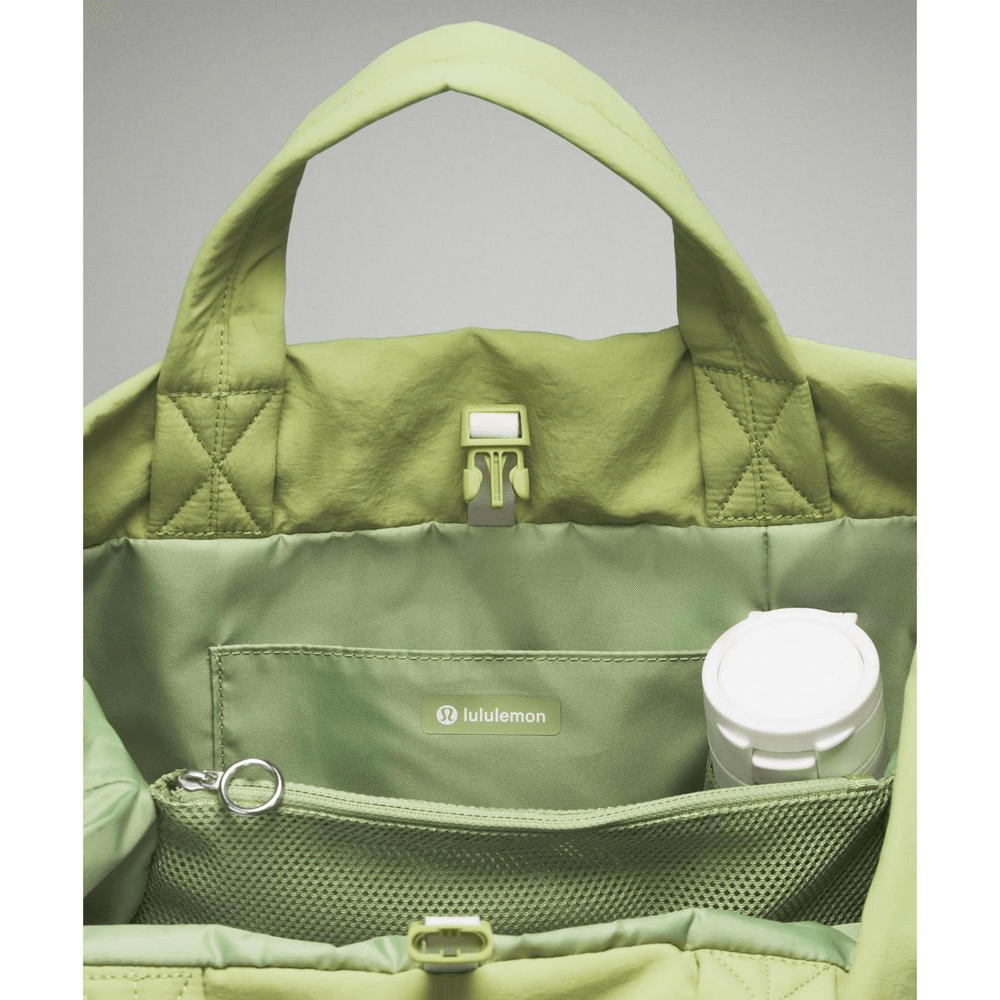 LULULEMON||On My Level 2.0 19L 包袋||Edamame Green フリーサイズ prod10930203