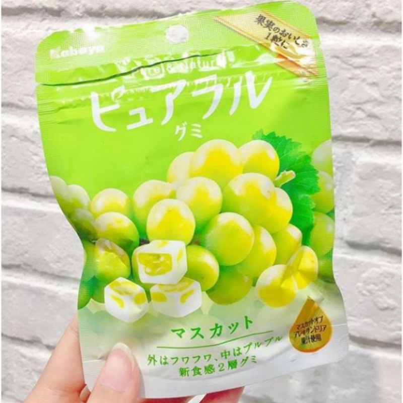 【日本直郵】日本KABAYA 期限限定 軟糖與棉花糖的結合 青葡萄果汁夾心軟糖 45g