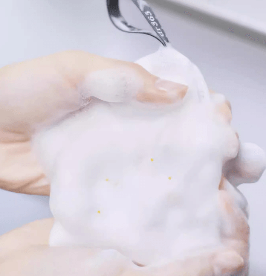 【日本直邮】Dr365 小众品牌VC洗面奶深层清洁细致毛孔洁面100g