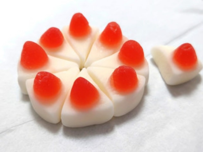 【日本直邮】日本KABAYA 期限限定软糖 草莓蛋糕夹心软糖 45g
