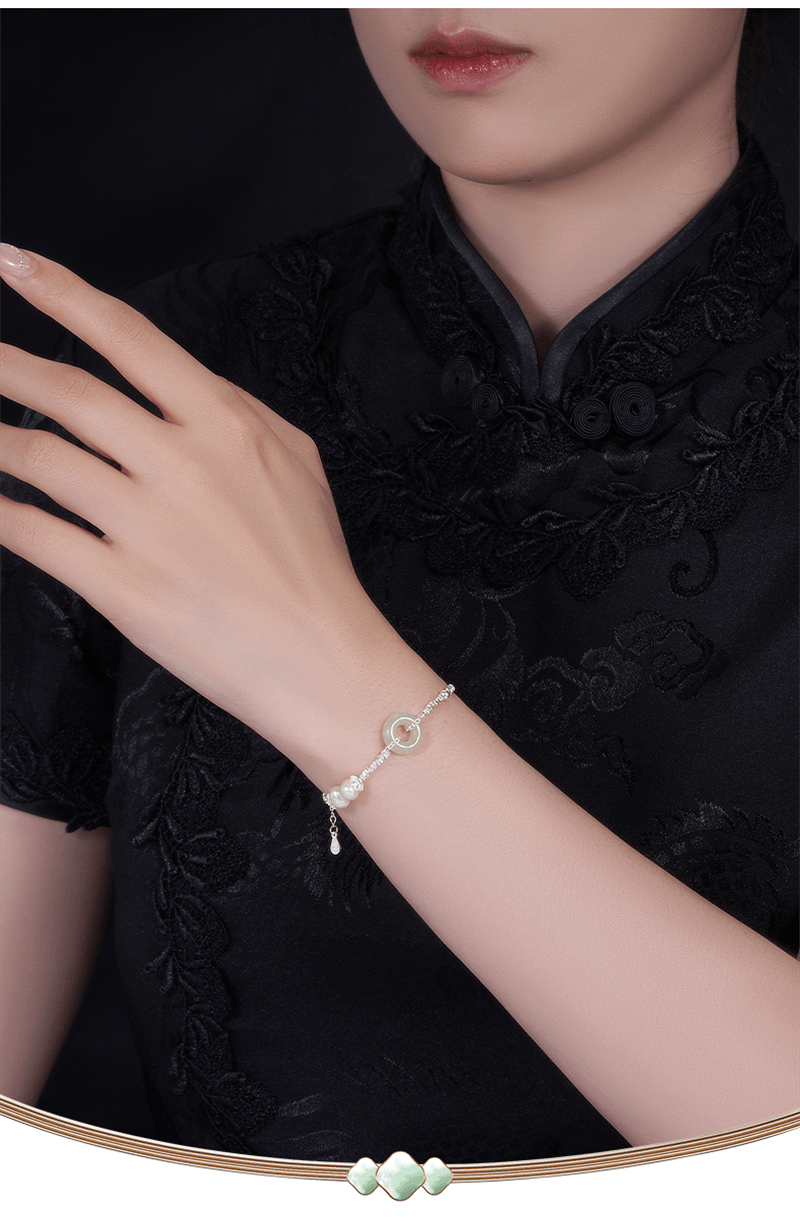 【中国直邮】 中国黄金女银碎925银珍珠和田玉平安扣手链手链转运珠 1条装