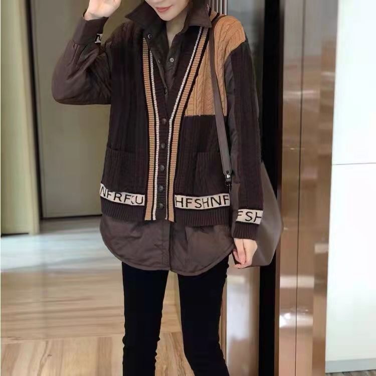 中国 莉欧蓓琪 秋冬装假两件夹棉外套洋气开衫马甲拼接毛衣 咖啡色均码