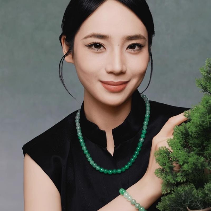 【中国直邮】 周大生 天然正品飘花非洲翠手串女玉石串珠子生日礼物【晓山青】渐变色(约8mm)