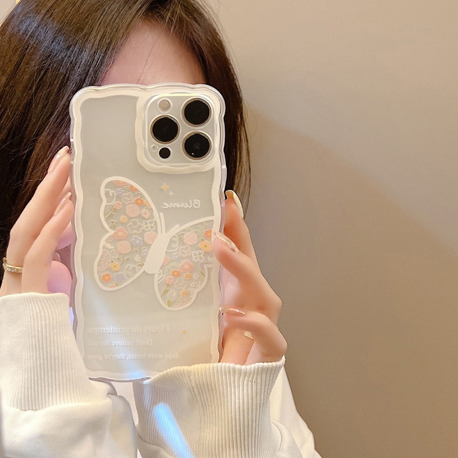 欣月 苹果硅胶手机壳 摄像孔加高保护侧边按键独立设计保护套  Iphone13 透明花身蝴蝶