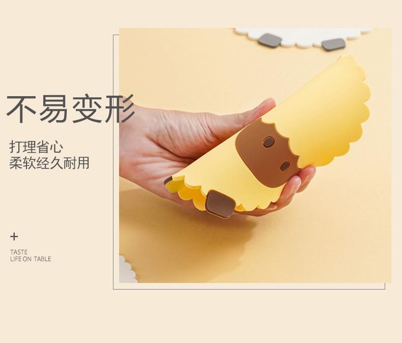  FOXTAIL 卡通羊杯墊餐墊 家用茶杯墊碗墊 加厚防燙耐高溫 食品級矽膠隔熱墊 15*15cm - 白色+黃色 1套