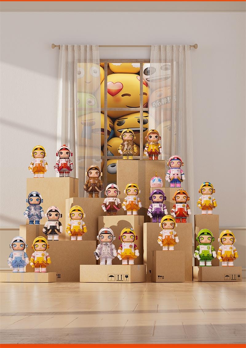 【中国直邮】 POP MART 泡泡玛特 MEGA SPACE MOLLY 100% × emoji™ 盲盒礼物 随机1个装