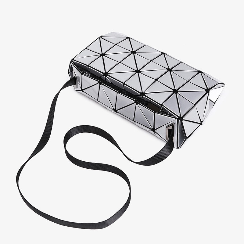 【日本直郵】三宅一生 BAO BAO ISSEY MIYAKE 女士CARTON系列灰色PVC枕頭包 BB31-AG422-91