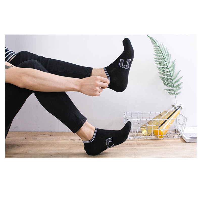 STUDIOV Number Themed Socks for Male - Grey 27