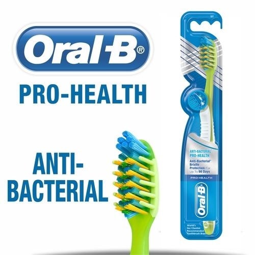 ORAL-B Toothbrush Anti-Bacteria Pro-Health 1pcs