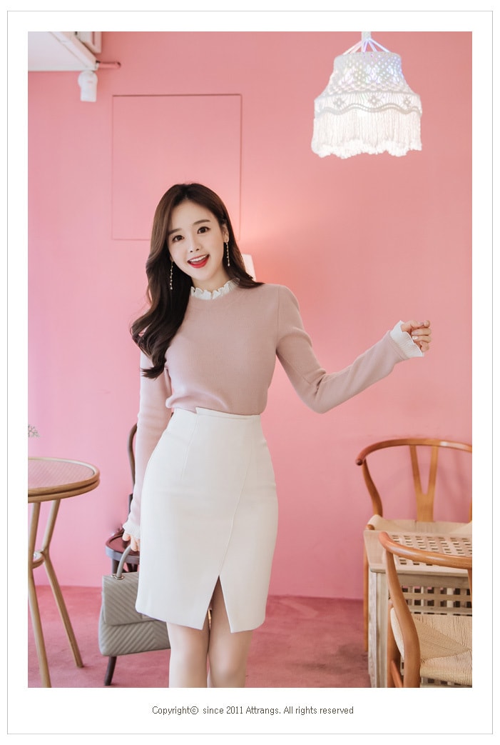 【韩国直邮】ATTRANGS 褶皱细节荷叶边装饰衬衫 粉色 均码
