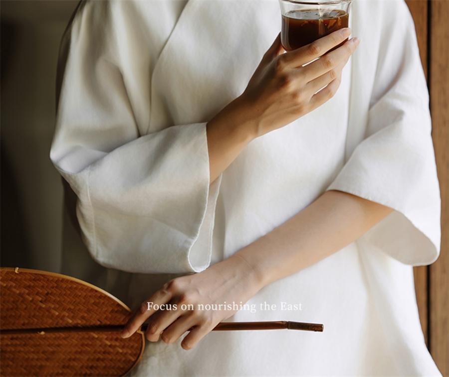 【中国直邮】 喜纯 红糖姜枣膏 阿胶纯手工怀姜枣膏 大姨妈痛经姜茶枸杞暖参红枣200g/罐