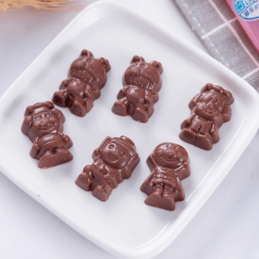 【日本直郵】不二家麵包超人巧克力護齒牛奶巧克力糖寶寶零食袋裝18粒外包裝圖案隨機