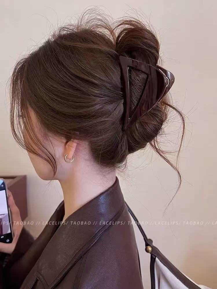 爱神严选 韩系三角抓夹1只装 巧克力棕色三角抓夹 高级感鲨鱼夹 发夹发饰