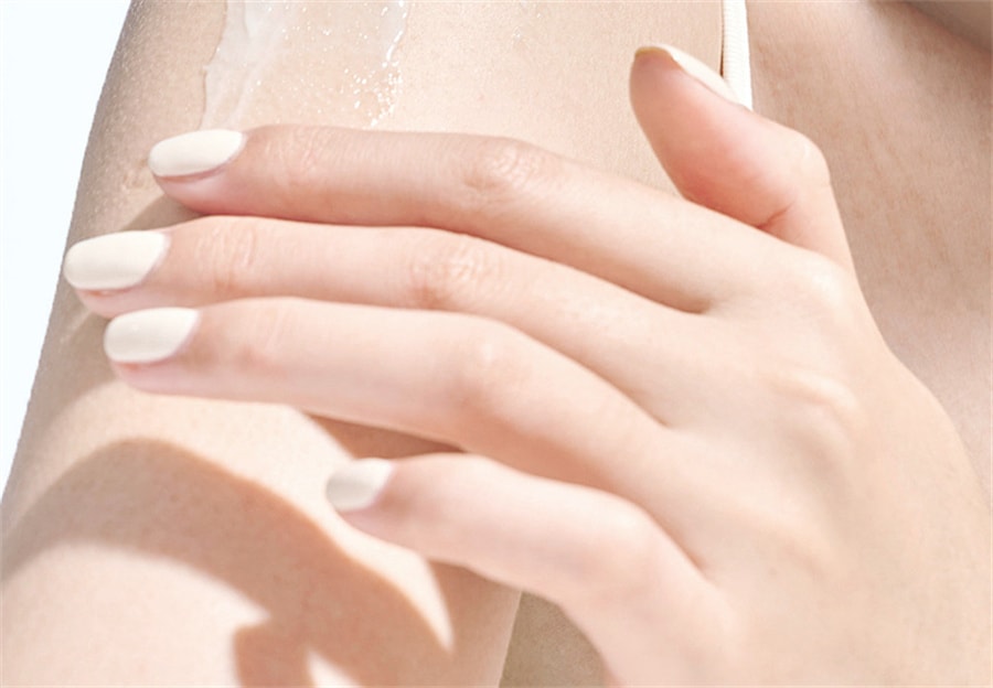 【中国直邮】 韩伦美羽 凡士林身体乳秋冬滋润补水保湿干燥止痒皮肤起皮男士维e乳润肤 400g/瓶