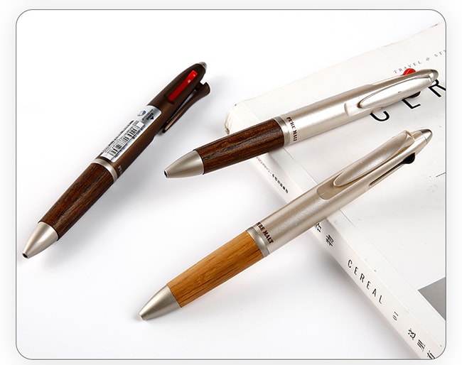 【日本直邮】UNI三菱铅笔 木柄多功能笔 0.7mm黑红圆珠笔+0.5mm自动铅笔 浅黄色