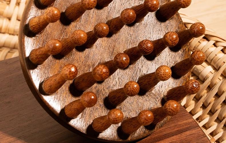 爱神严选 【黑五大促】多功能檀木圆盘按摩梳1个 头皮经络梳 身体疏通神器 防脱养发保健按摩刷梳子全身通用