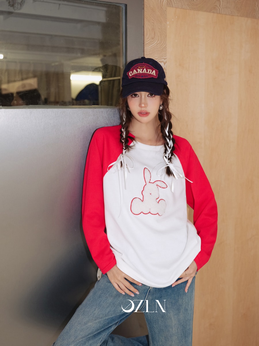 【中国直邮】OZLN卡通兔贴布绣插肩卫衣 白红拼色设计2023新款