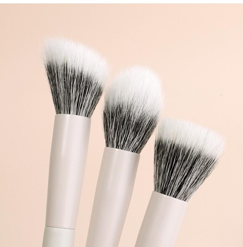 玛莉安 【官方授权旗舰店】云瓷系列腮红点彩刷组合 晕染无边界不怕下重手  纯羊毛化妆刷 3支装