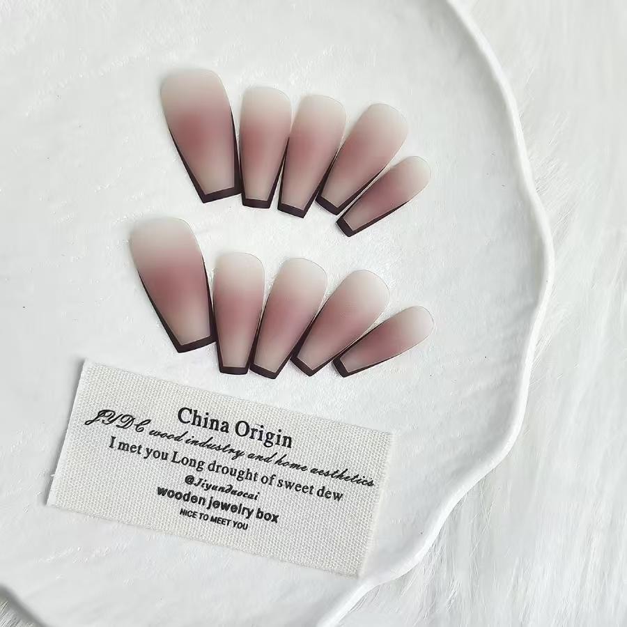 健康其他 雾中玫瑰 酒红法式边磨砂腮红渐变晕染手工穿戴甲5片*2板 M码