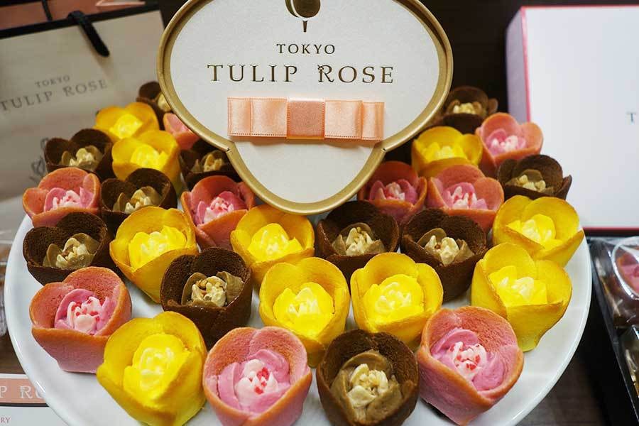 【日本直郵】日本超人氣點心伴手禮 TOKYO TULIP ROSE 玫瑰花瓣形型三種味裝點心 12個裝