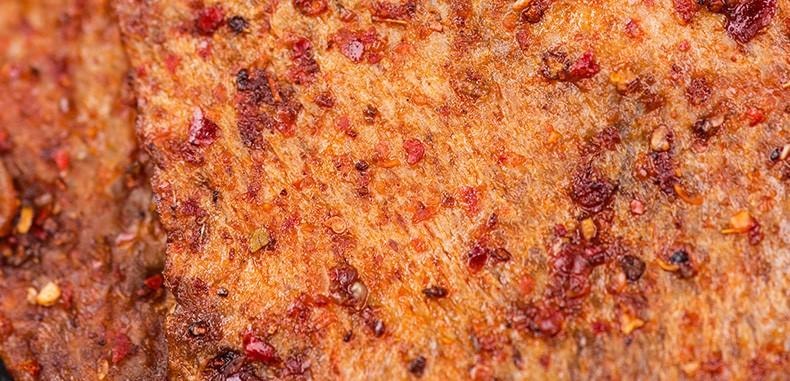 【中國直郵】 步步為贏 素魚片麻辣香辣素肉辣條湖南特產豆乾美味兒時記憶零食小吃 40g素魚片X8包