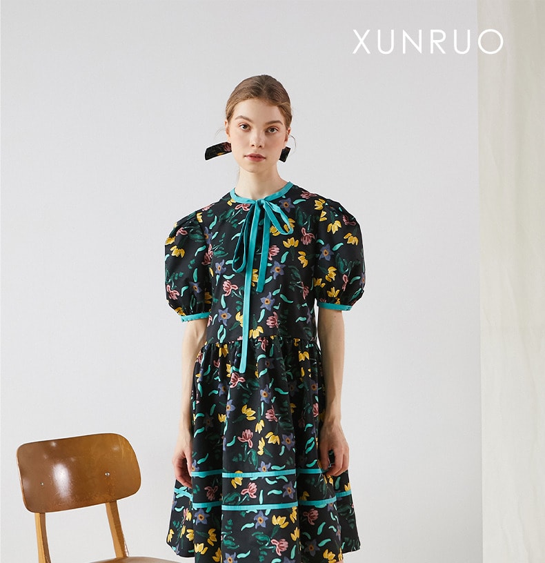 Xunruo 花柄ストラップブラックドレス サイズ S - Yami