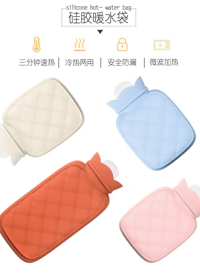 【中国直邮】 百宝臻选 【冬日必备】硅胶热水袋 砖红(送针织套) 小号350ml