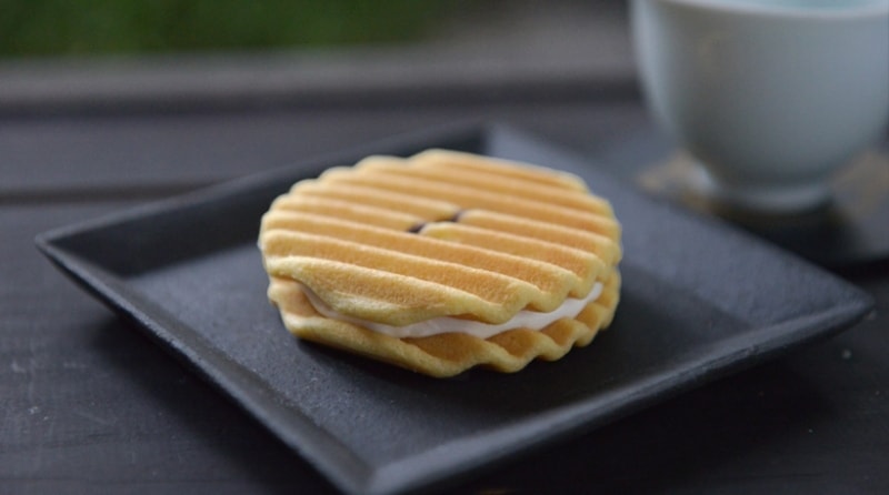 【日本直郵】日本傳統和菓子 然花抄院 經典華夫餅 季節限定 草莓味和原味各4枚 共8枚