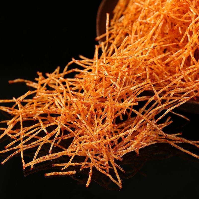 【中国直邮】 钟芹辉 香酥金丝条辣条  网红90后儿时小麻辣零食脆辣丝80后怀旧葫芦香菇丝30g*1包