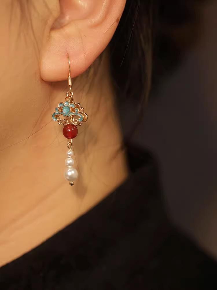 【新中式孔雀藍耳環】 925銀琺瑯彩流蘇耳飾 高級感配件 國風氣質耳環 度假宴會日常配件