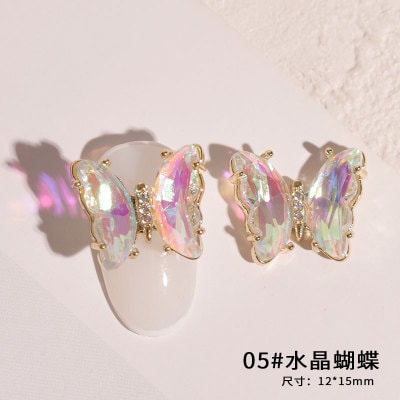 Cinderella's aurora Crystal Butterfly manicure #01
