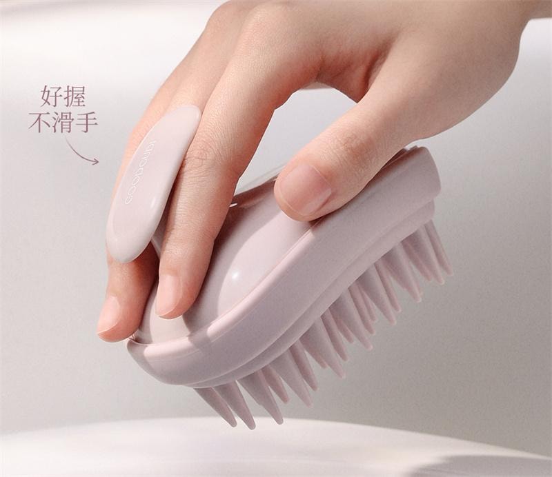 古迪 洗頭梳二合一矽膠洗頭髮神器頭部按摩梳洗 淺紫色 1個裝