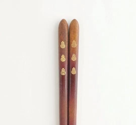 【日本直邮】日本制 HYOZAEMON 兵左卫门 天然木 天然漆 小纹六瓢 (中)筷  1件1双入