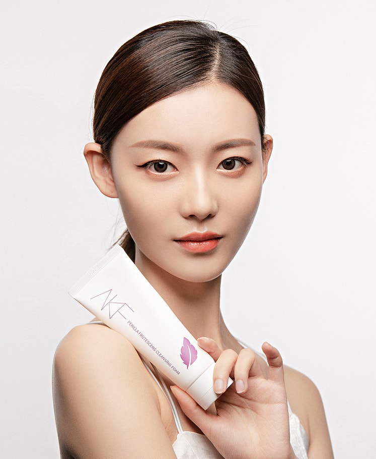 【中国直邮】AKF 紫苏洗面奶氨基酸女深层清洁毛孔温和 洁面乳120g