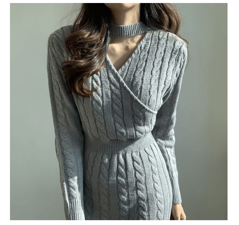 中國 奢笛熊 個性百搭圓領麻花紋前後兩穿設計小心機開叉毛衣連身裙 灰色均碼