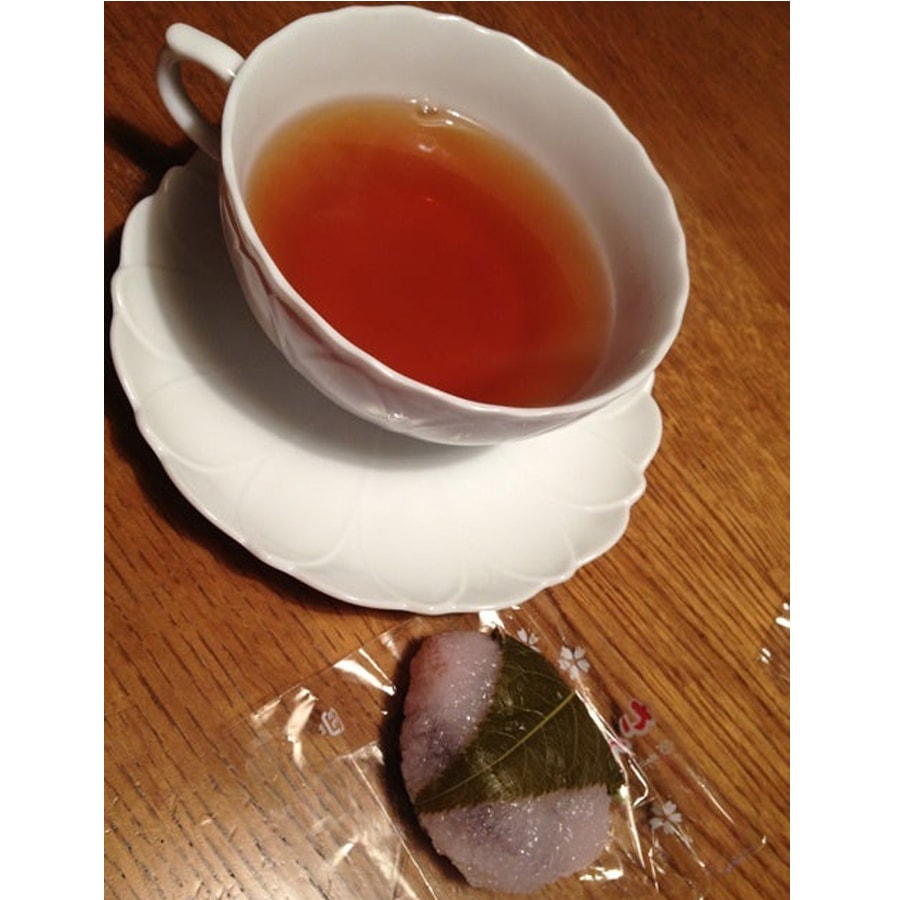 【日本直郵】日本 lupicia綠碧茶園 春季限定 草莓櫻花紅茶 罐裝50g